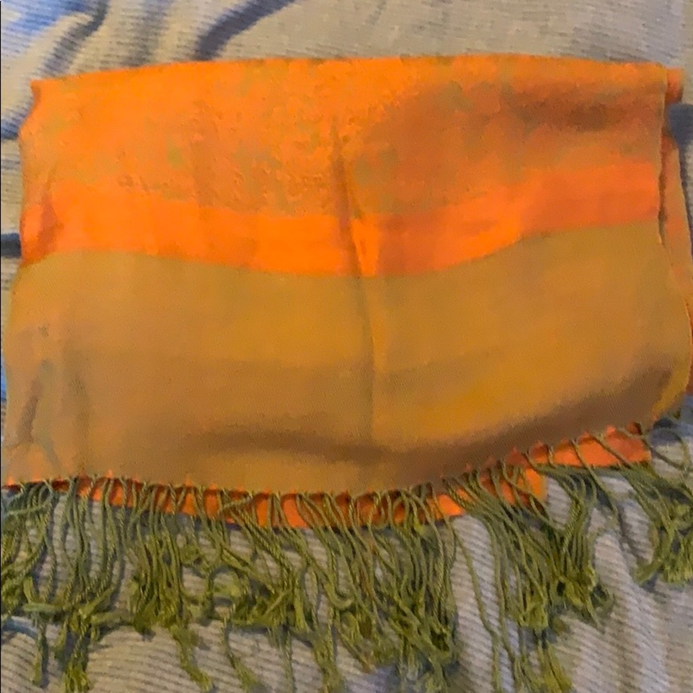 Pashmina scarf/hijab/shawl